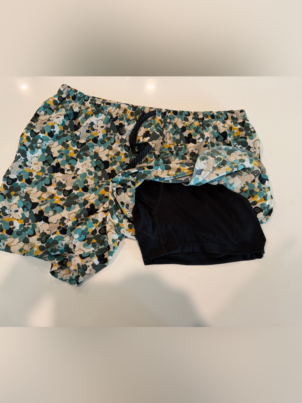 Fabletics One Short - Picture 2 of 3